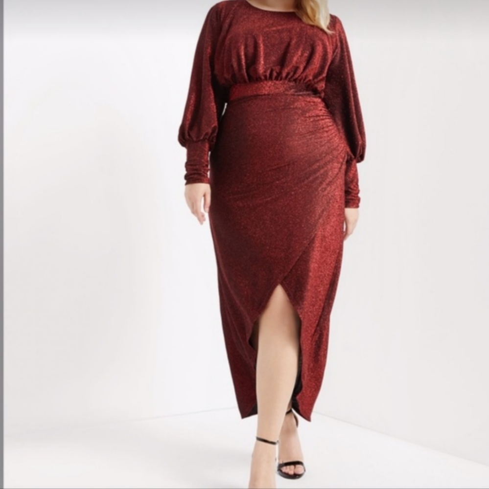 Eloqui Glitter gown